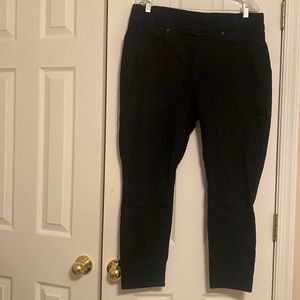 Women’s black Levi’s skinny jeans. Size 18 (34x28)